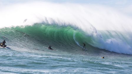 How to... shoot in 20 foot waves